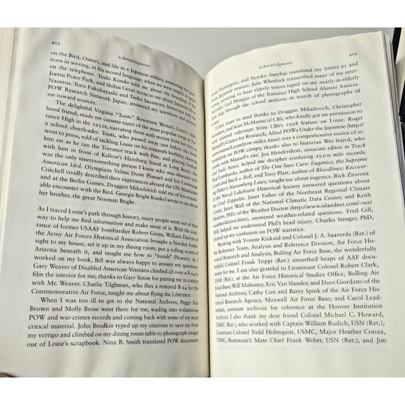 Unbroken – A Powerful True Story of Survival & Redemption by Laura Hillenbrand - Picture 8 of 8